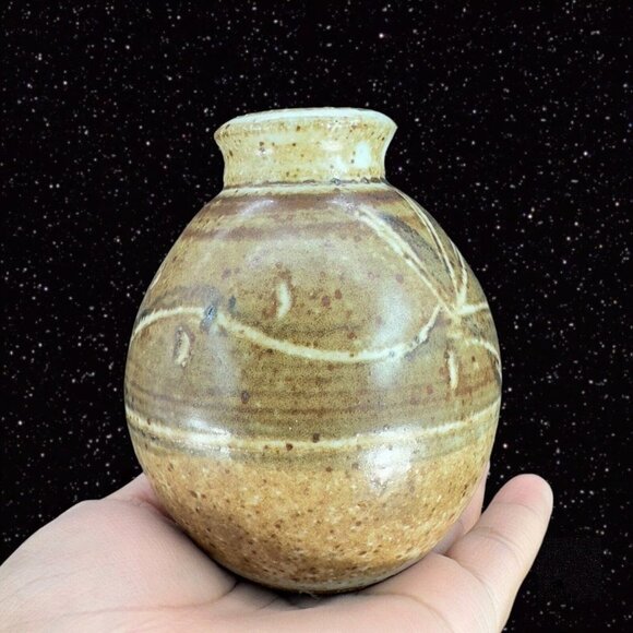 Hand Made Stoneware Pottery Ceramic Vase Hand Crafted Brown Flower Design VTG - Picture 3 of 13